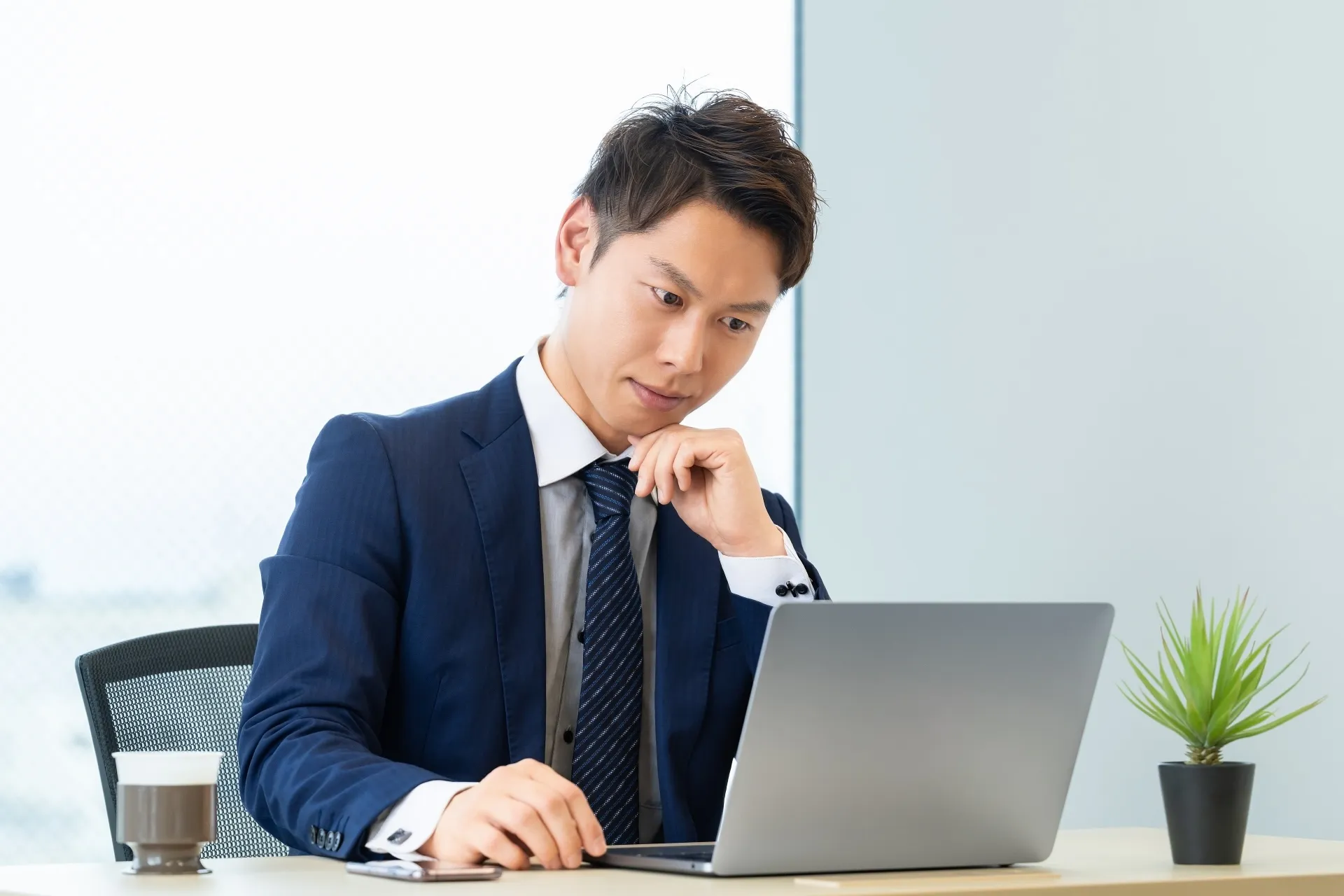 士業のホームページイメージ